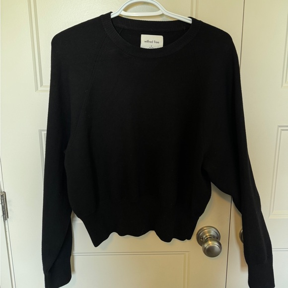 Wilfred Aritzia Sweater - Picture 1 of 1